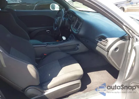 2018 Dodge Challenger R/T Shaker from USA, damaged, VIN 2C3CDZBT3JH182775